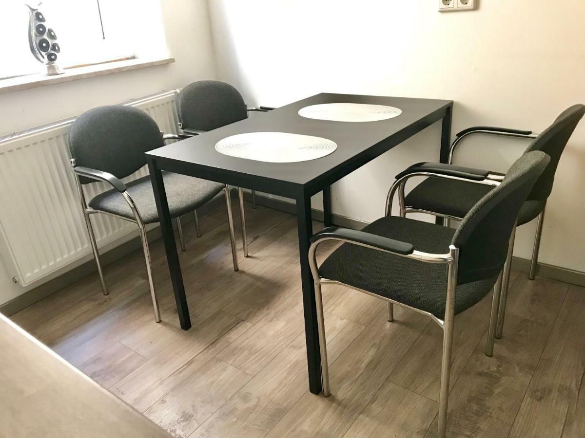 - Free Parking - Wifi - Kitchen Apartment *
